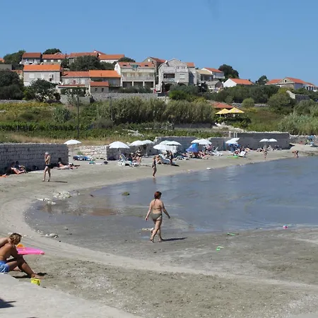 With Parking Space Lumbarda, Korcula - 27912 Apartman *
