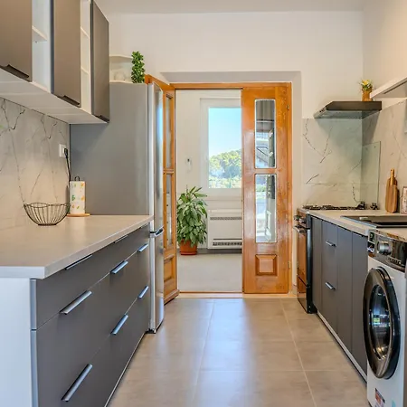 Apartman With Parking Space Lumbarda, Korcula - 27912
